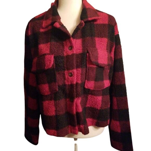 Love,Fire Jacket Plaid Zipper Cropped Red Black Fleece Size 1X - Picture 2 of 9